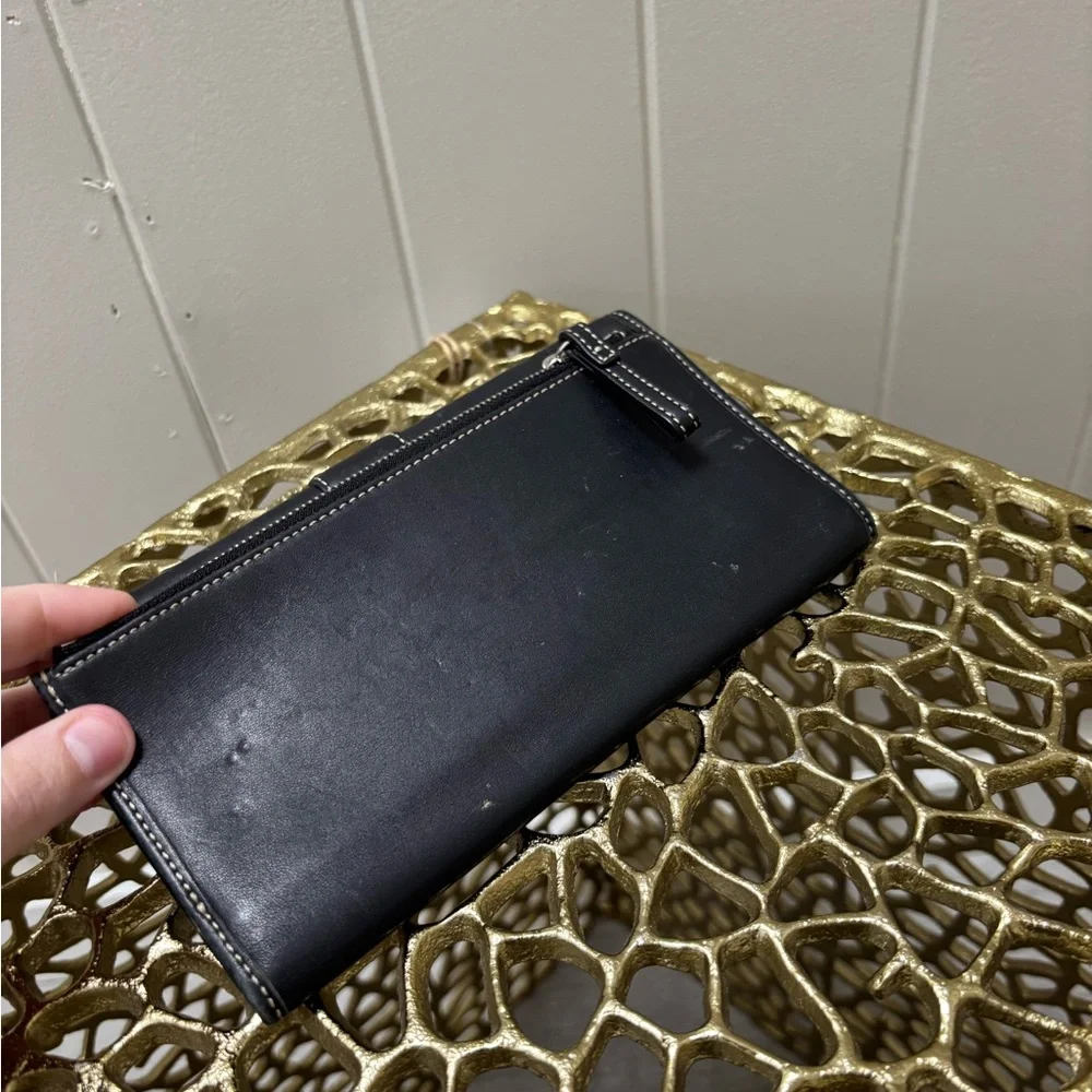 Coach Black Leather Clutch Wallet